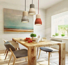 Load image into Gallery viewer, 3 Amara country style pendant lights set over a dining table