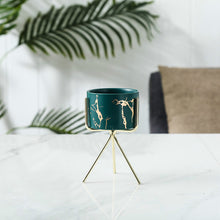 Load image into Gallery viewer, Nordic Gold Infused Porcelain Marble Planter