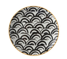 Load image into Gallery viewer, BLACK AND WHITE ABSTRACT DESIGN SEPHORA PLATE - FUNKCHEZ