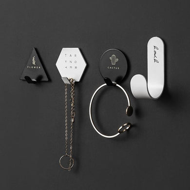 TRENDY URBAN HANGERS FunkChez